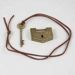 Attack on Titan 35: FLY Collector's Box Set