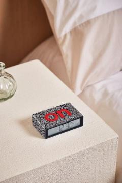 Ceas cu alarma - Flip+ - Love - Keith Haring - Black