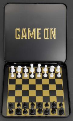 Joc de sah  - Iron and Glory - Game On