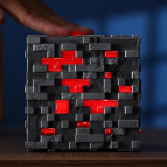 Minecraft - Redstone Ore Light