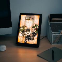 Poster inramat si iluminat - Attack On Titan