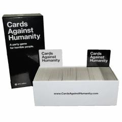 Cards Against Humanity - 2.0 Core Game + O mini extensie cu 30 de carti