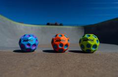 Minge - Martian Moon Ball (mai multe culori)